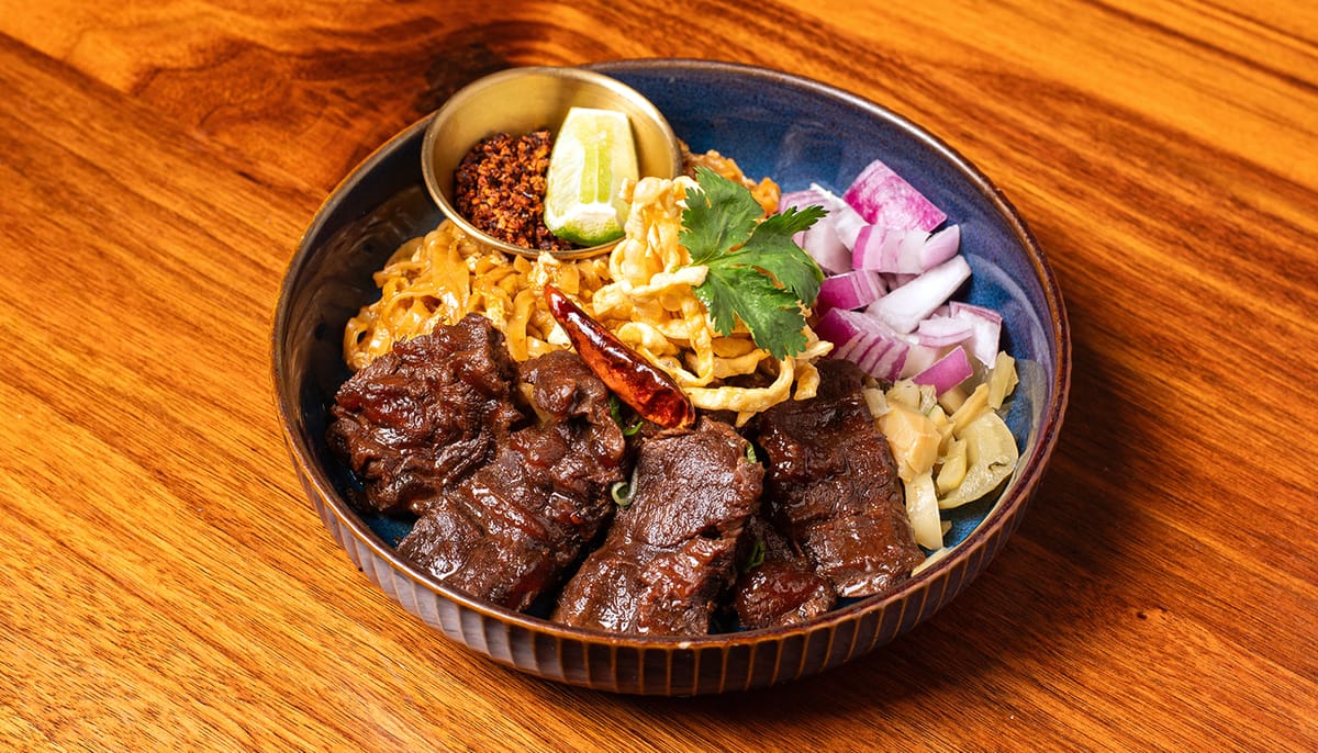 Kao Soy Kua Neur